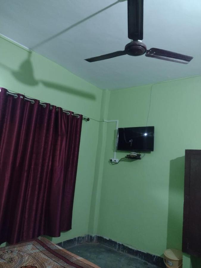 Oyo 83936 Chaudhary Guest House Bulandshahr 外观 照片