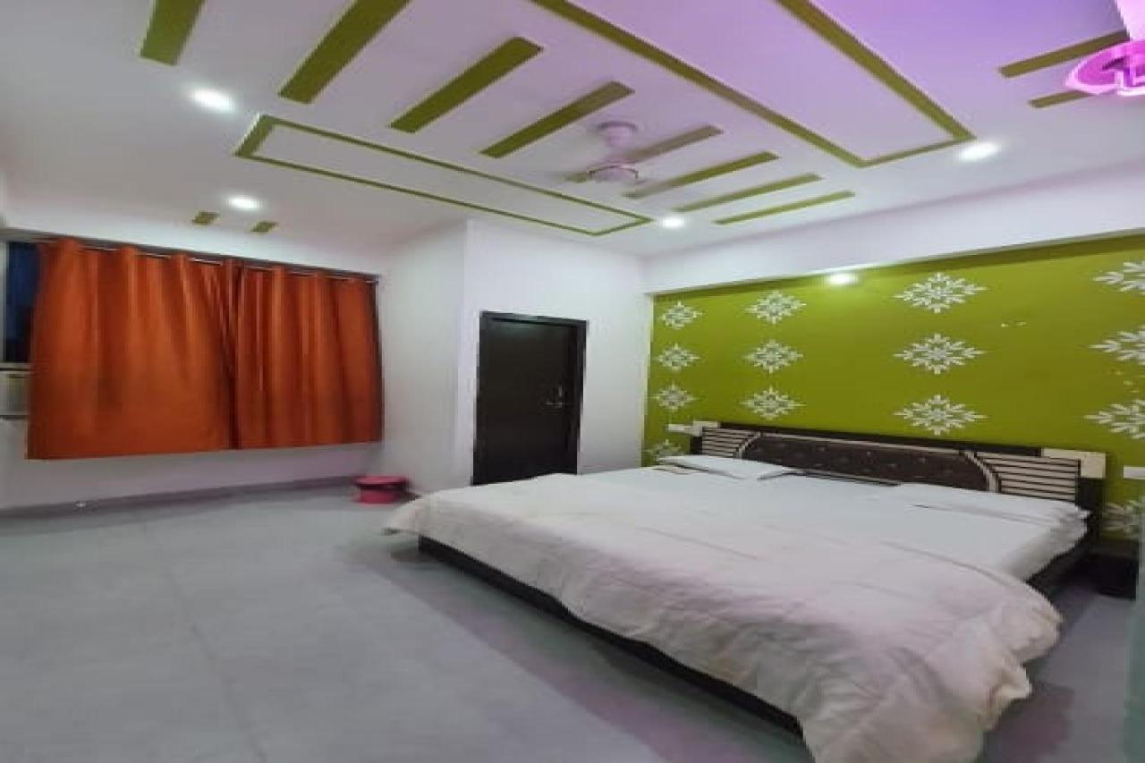 Oyo 83936 Chaudhary Guest House Bulandshahr 外观 照片